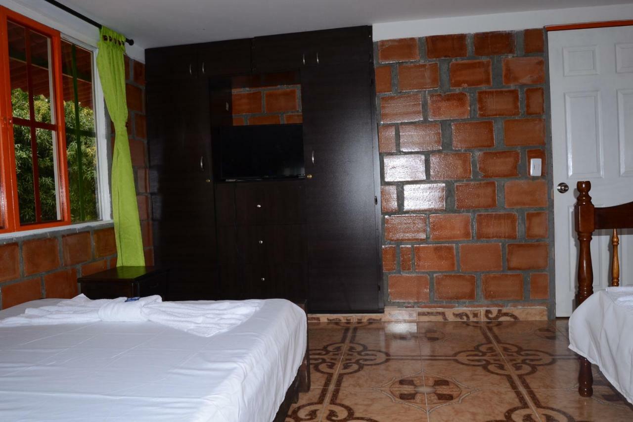 Finca Hotel Villa Soledad Quimbaya Bagian luar foto