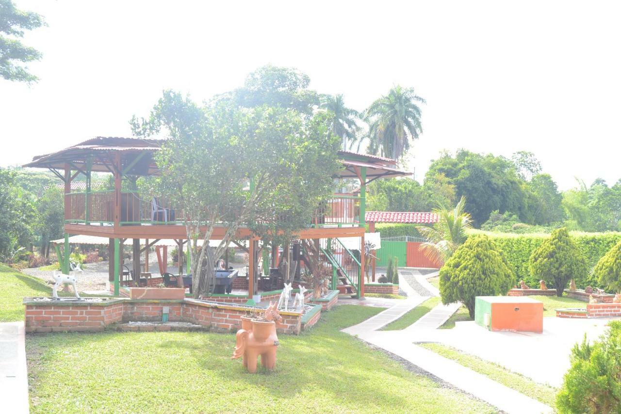 Finca Hotel Villa Soledad Quimbaya Bagian luar foto