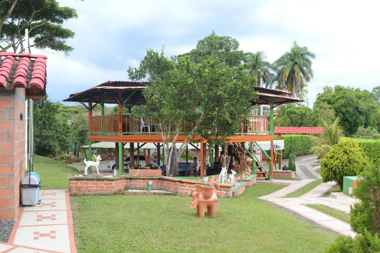Finca Hotel Villa Soledad Quimbaya Bagian luar foto
